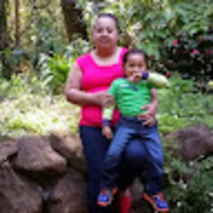 Meet your Posher, Claudia